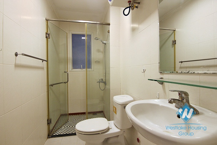 A spacious 2 bedroom apartment with lake view in Tay ho, Ha noi