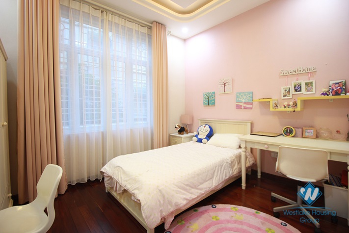 Modern and luxury villa with large garden for rent in Ciputra, Tay Ho, Hanoi