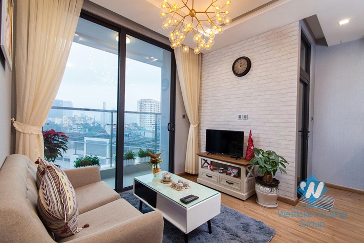 A gorgeous 1 bedroom apartment for rent in Vinhome Metropolis, Ba dinh