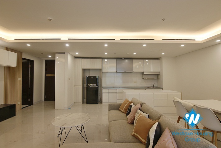 Hanoi Aqua Central 03 bedroom apartment for rent, 44 Yen Phu, Hanoi