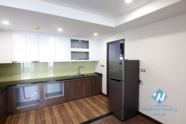 A brand new 3 bedroom apartment for rent in Ngoai Giao Doan, Tay ho