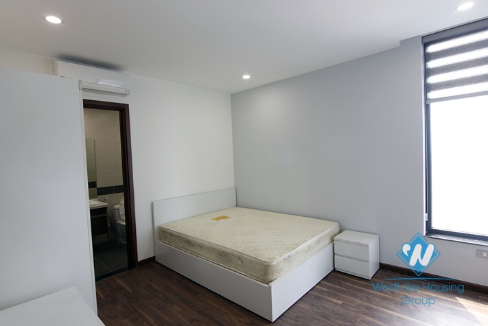 A brand new 3 bedroom apartment for rent in Ngoai Giao Doan, Tay ho