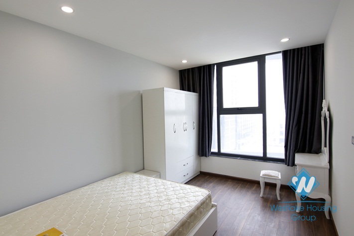 A brand new 3 bedroom apartment for rent in Ngoai Giao Doan, Tay ho