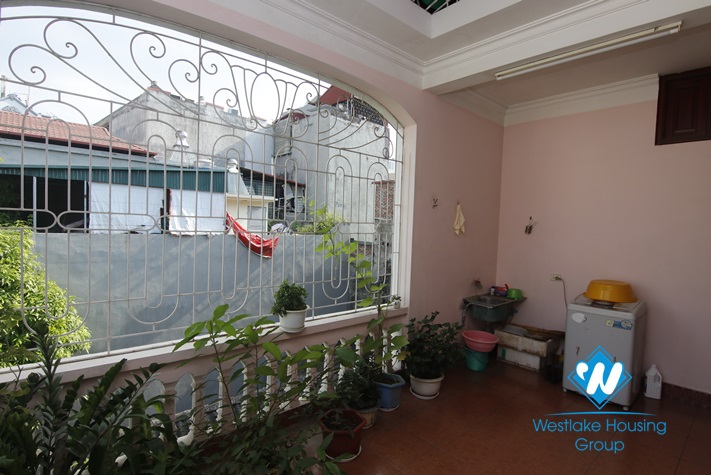 A lovely five-bedroom house on Hoang Hoa Tham Ba Dinh