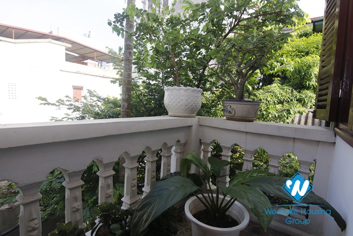 A lovely five-bedroom house on Hoang Hoa Tham Ba Dinh