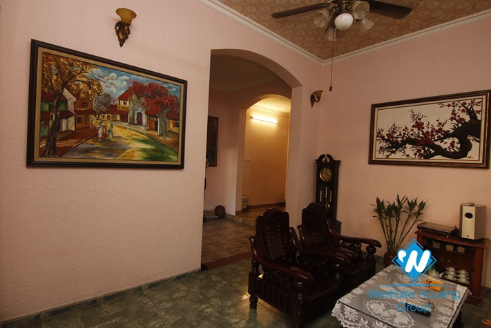 A lovely five-bedroom house on Hoang Hoa Tham Ba Dinh