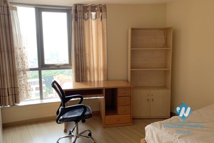 A beautiful 3 bedroom apartment for rent in Dong da, Ha noi