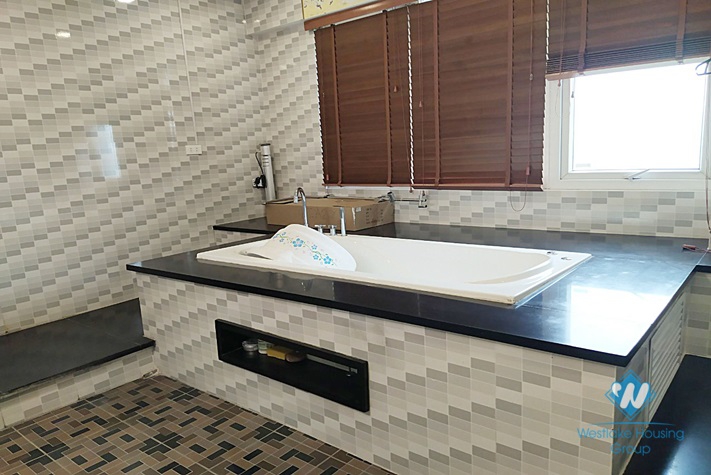 A 3 bedroom apartment with lot of natural light in Ciputra, Ha noi