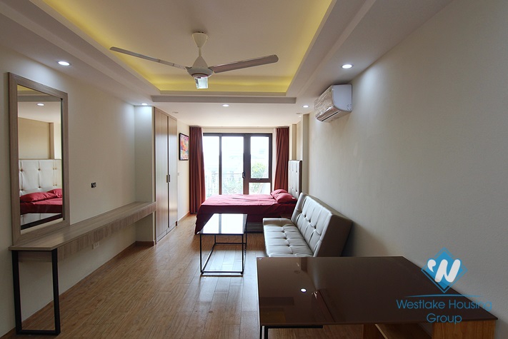 Spacious studio for rent in Au Co street, Tay Ho