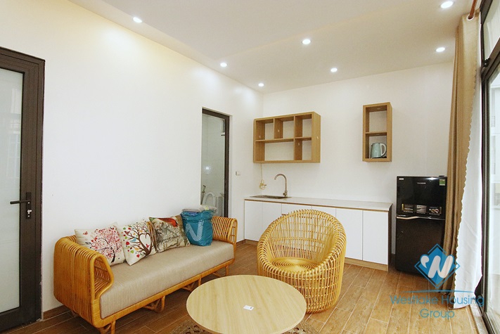 Nice studio for rent in Thuy Khue, Ba Dinh area