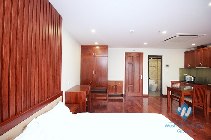 Bright studio for rent in Dao Tan, Ba Dinh district