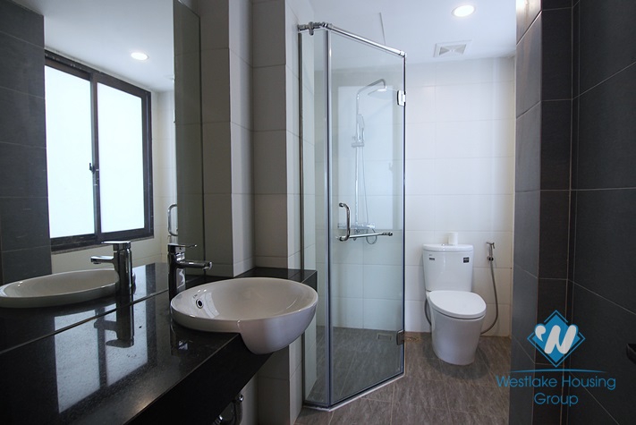 Spacious studio for rent in Au Co street, Tay Ho