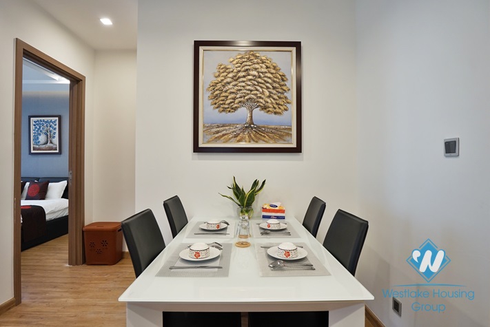 Morden 1 bedroom apartment for rent in Vinhome Metropolis, Lieu Giai, Ba Dinh