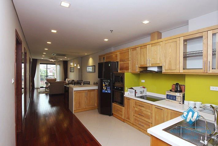 Spacious 2 bedrooms apartment for rent in Xuan Dieu, Tay Ho