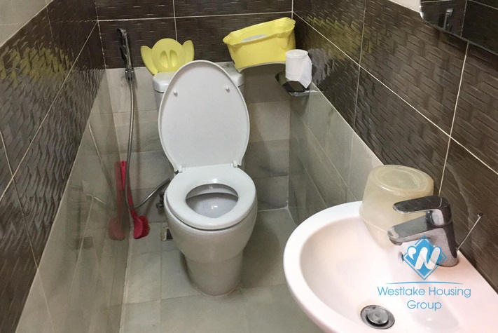 A good quality house for rent on Vinh Phuc street, Ba Dinh District