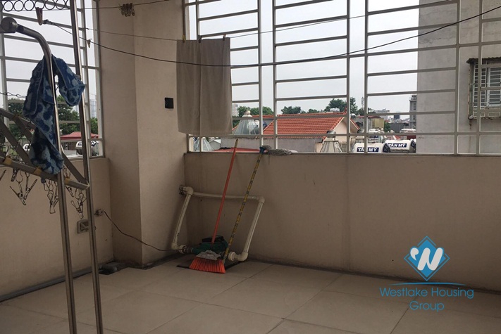 A good quality house for rent on Vinh Phuc street, Ba Dinh District