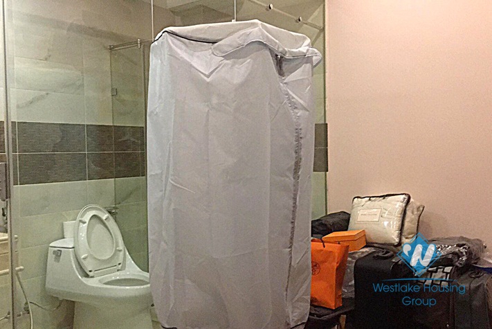 A good quality house for rent on Vinh Phuc street, Ba Dinh District