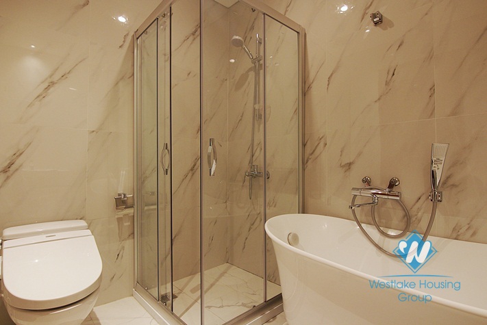 A stylish 2 bedroom apartment for rent on Tu Hoa street