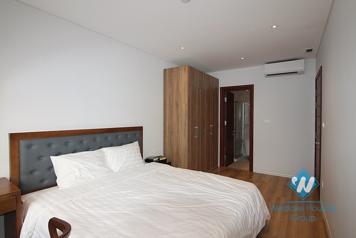 A stylish 2 bedroom apartment for rent on Tu Hoa street