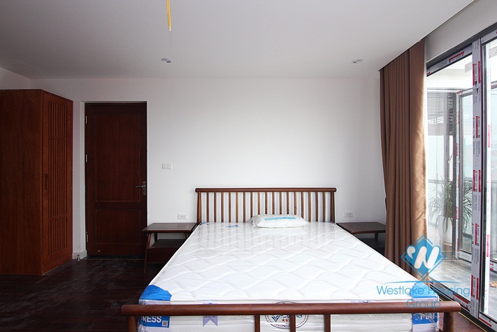 A charming 4 bedrooms apartment for rent in Tay Ho