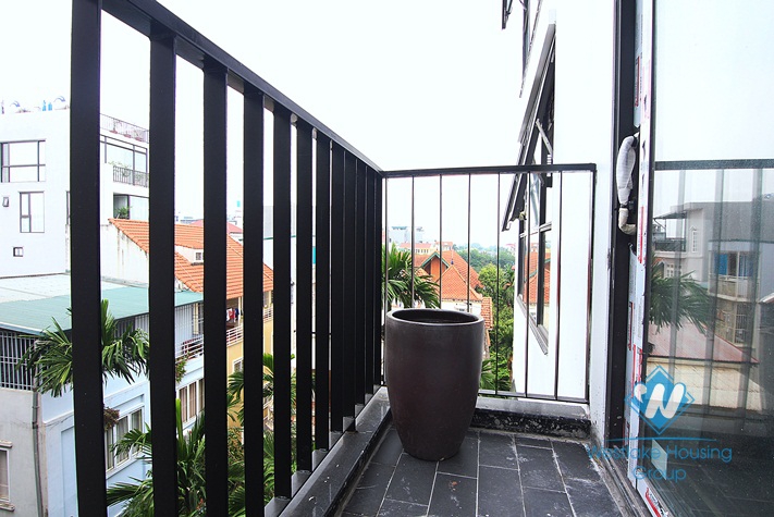 A charming 4 bedrooms apartment for rent in Tay Ho