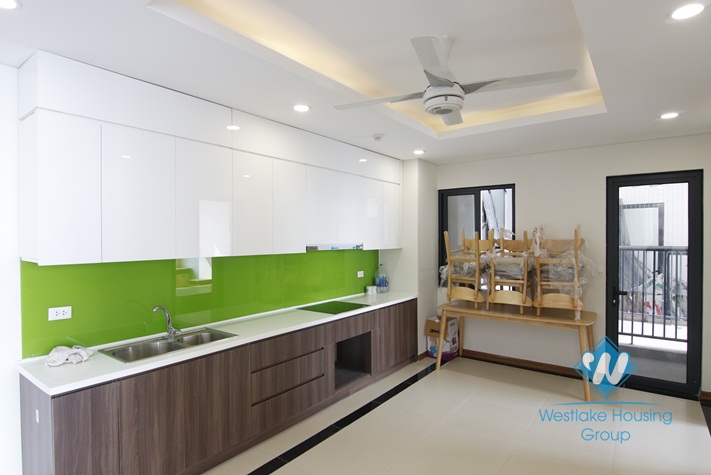 A delightful 3 bedroom apartment for rent in Diplomatic Complex, Hanoi 