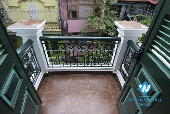 A cozy studio for rent on Nguyen Khac Hieu street
