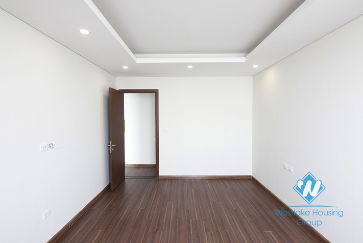 A brand-new and spacious 4 bedroom apartment for rent in Diplomatic Complex, Hanoi