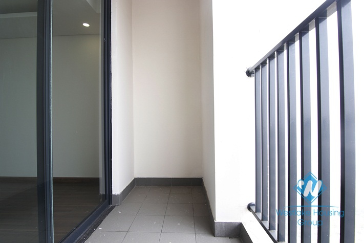 A brand-new and spacious 4 bedroom apartment for rent in Diplomatic Complex, Hanoi