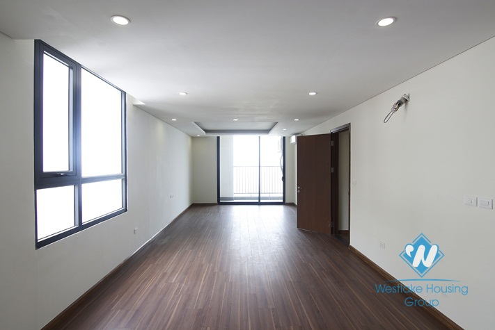 A brand-new and spacious 4 bedroom apartment for rent in Diplomatic Complex, Hanoi