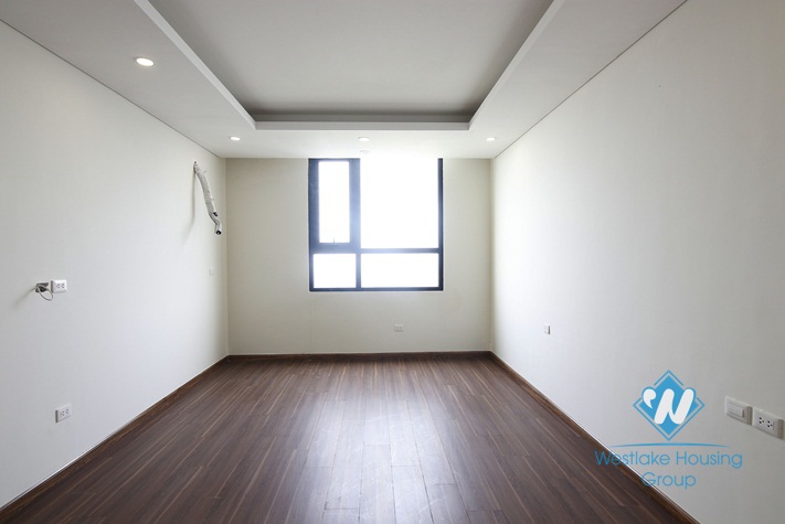 A brand-new and spacious 4 bedroom apartment for rent in Diplomatic Complex, Hanoi