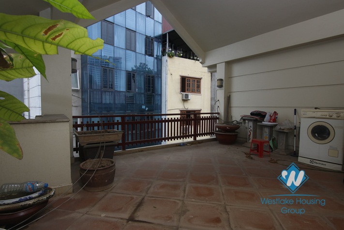 An affordable house for rent in Truc Bach Island