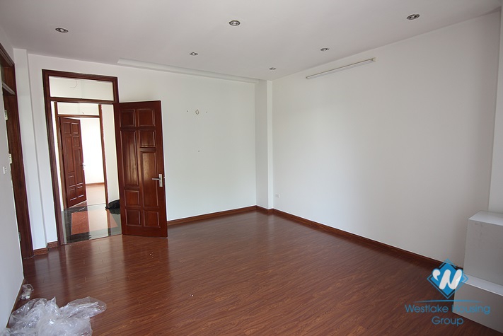A nice house for rent in Au co, Tay Ho, Ha Noi