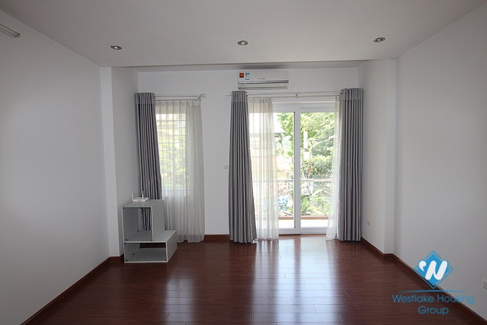 A nice house for rent in Au co, Tay Ho, Ha Noi