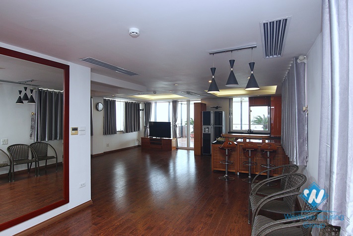 Spacious 03 bedrooms apartment with lake view for rent in Quang Khanh, Tay Ho
