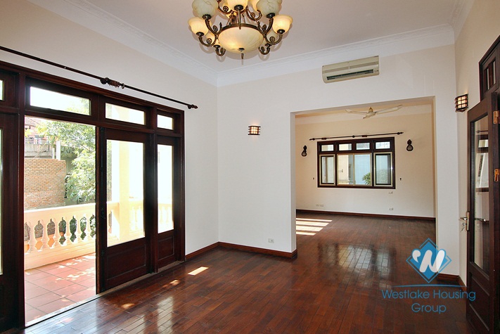 Swimming pool house for rent on To Ngoc Van, Tay Ho, Ha Noi