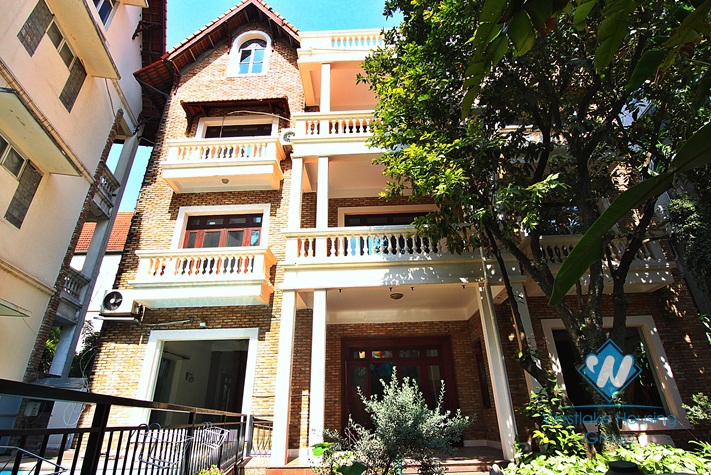 Swimming pool house for rent on To Ngoc Van, Tay Ho, Ha Noi