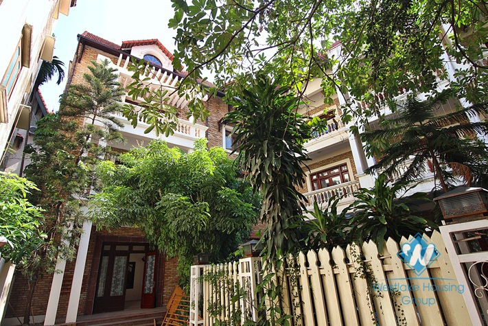 Swimming pool house for rent on To Ngoc Van, Tay Ho, Ha Noi