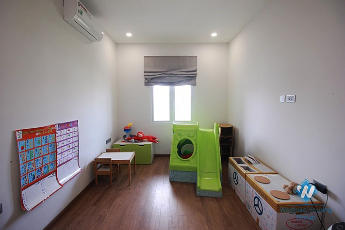 Semi-furnished house with 5 bedrooms for rent in K Block, Ciputra