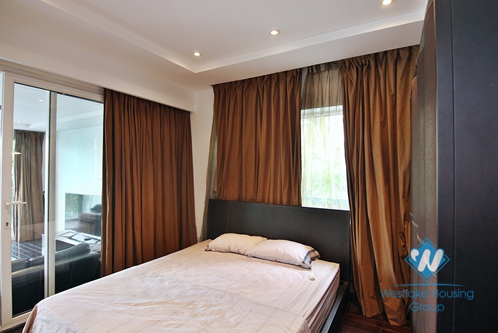 A lakeview 3 bedroom apartment for rent in Quang An, Tay Ho