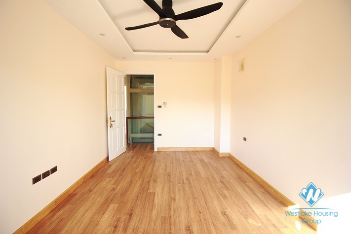 A brand-new 3 story villa in Ciputra, Tay Ho for rent