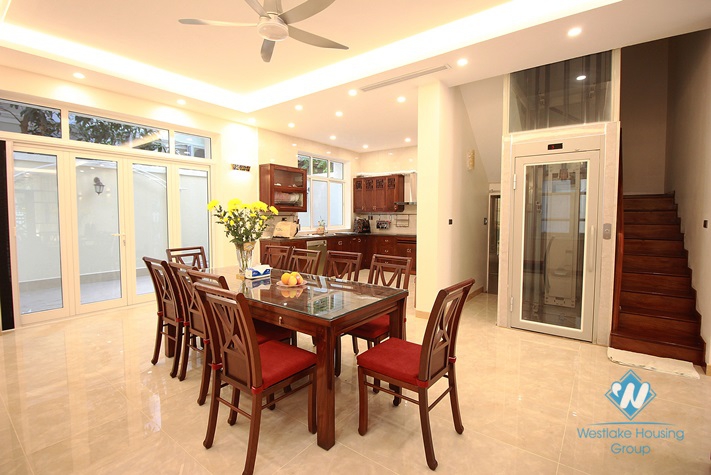 A brand-new 3 story villa in Ciputra, Tay Ho for rent