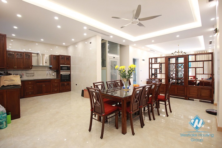 A brand-new 3 story villa in Ciputra, Tay Ho for rent