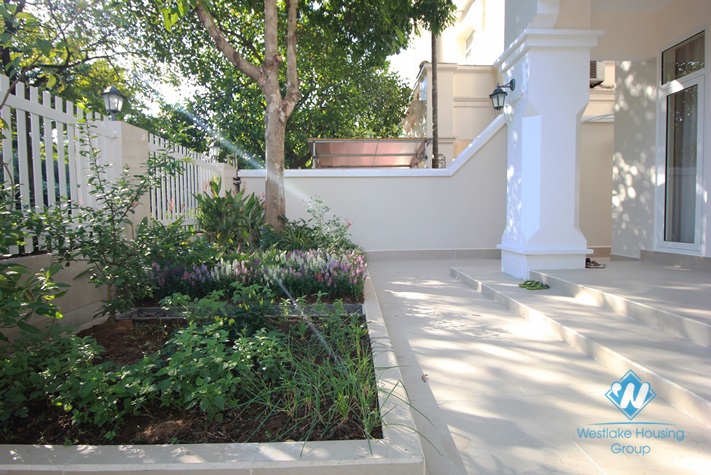 A brand-new 3 story villa in Ciputra, Tay Ho for rent