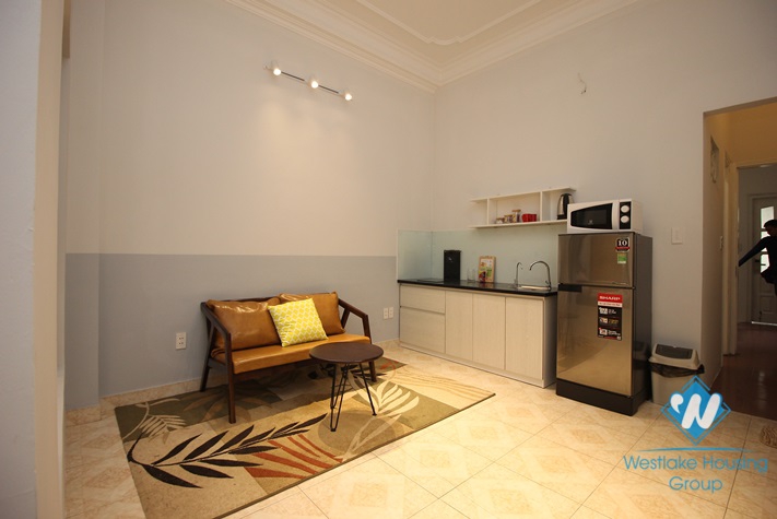 Simple and low-priced one bedroom apartment on Phan Huy Ich, Ba Dinh, Hanoi