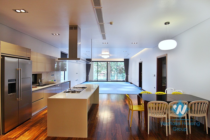 A stunning 4 bedroom apartment for rent in To ngoc van, Tay ho, Ha noi