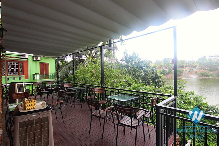 A spacious house for opening a restaurant or residence close to InterContinental Hanoi Westlake