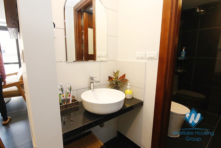 Luxury studio for rent in Kim Ma street, Ba Dinh