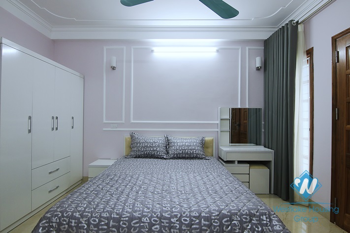 Spacious studio for rent in Hoang Hoa Tham, Ba Dinh
