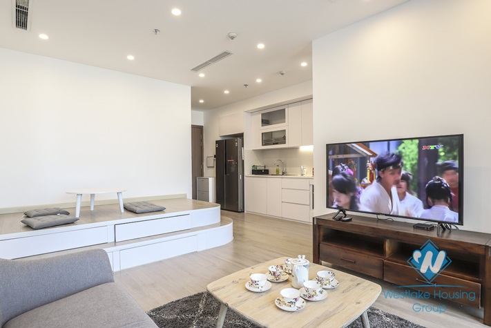 Morden two bedrooms apartment for rent in Vinhomes Metropolis, Ba Dinh, Hanoi